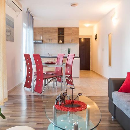 Villa Nadezda Petrovac Eksteriør bilde