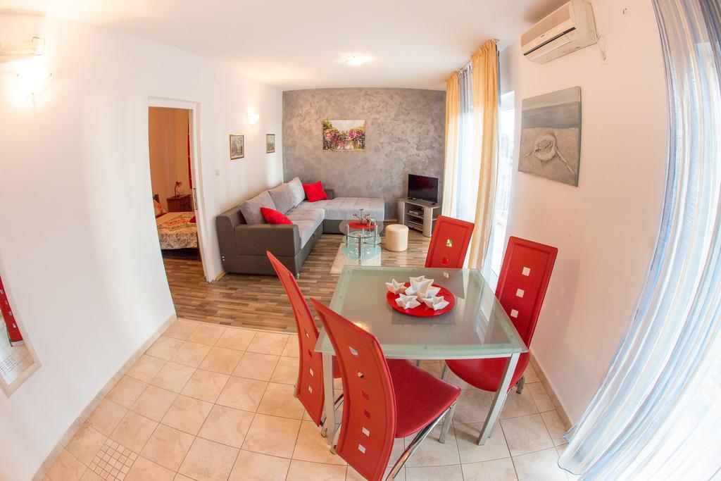 Villa Nadezda Petrovac Eksteriør bilde
